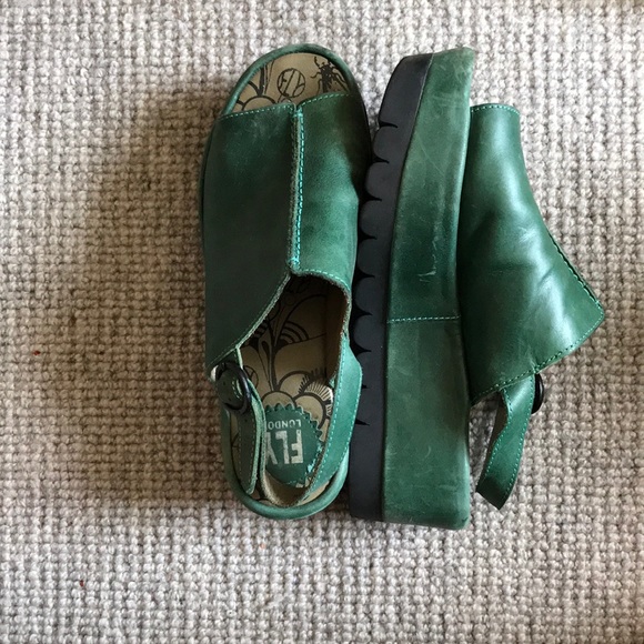 FLY Sandals - Picture 2 of 2